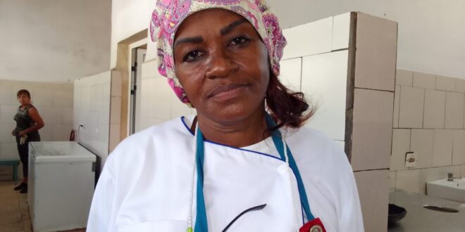 Regla Rafaela Baró Varela, jefa de cocina del Hospital Ginecobstétrico José Ramón López Tabrane. Foto: Jessica Acevedo Alfonso.