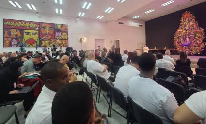 Comienza en La Habana el primer Encuentro Internacional de Publicaciones Teóricas de Partidos y Movimientos políticos de izquierda. Foto: Juventud Rebelde.