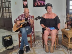 Actuación de Margarita Muñoz y Mario Guerrero.