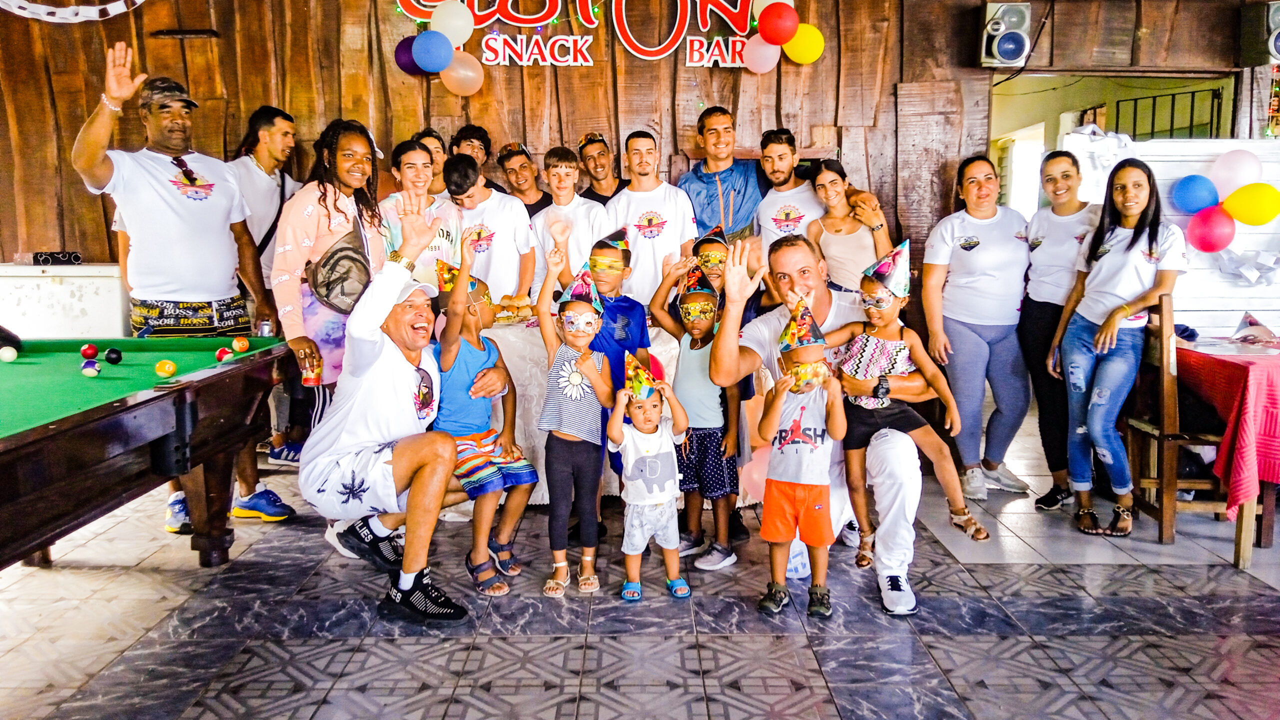 Actividad infantil auspiciada por el Club de Motos Eléctricas de Matanzas "La Hermandad". Foto: la autora