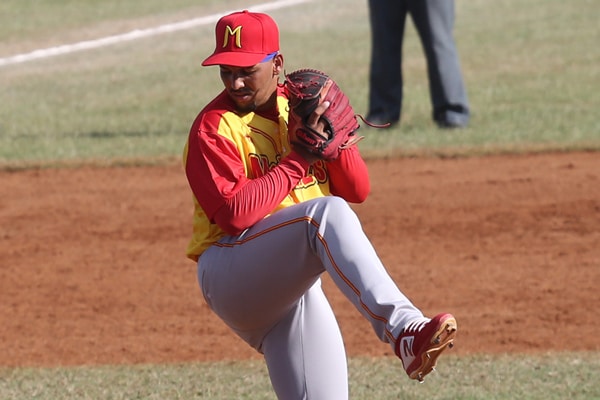 Naykel Cruz