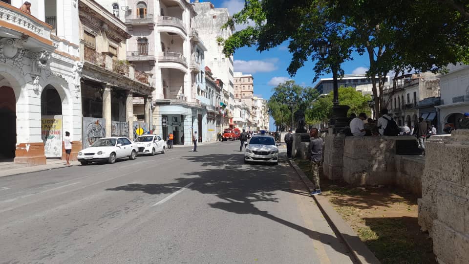 Explosión en Hotel Caribean de La Habana. Foto: tomadadel pérfil de Facebook de Lázaro Manuel Alonso.