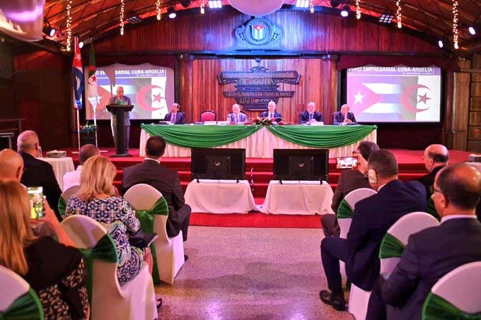 Asiste Presidente Cubano a del Foro Empresarial Cuba-Argelia. Foto tomada de Prensa Latina.