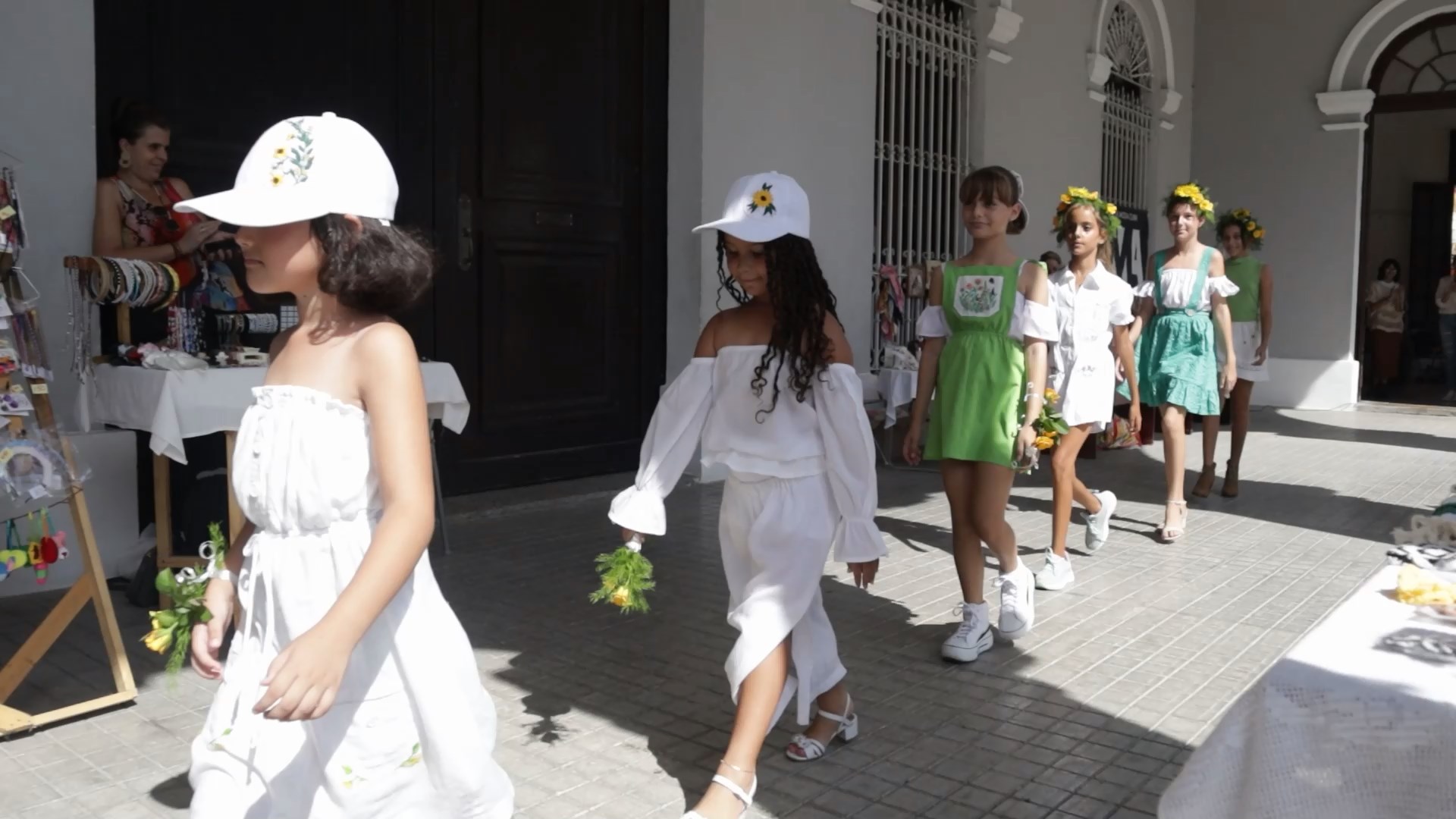 Colección "Bordando Pétalos" de Planeta Moda Cuba. Foto: Leodan Fleitas.
